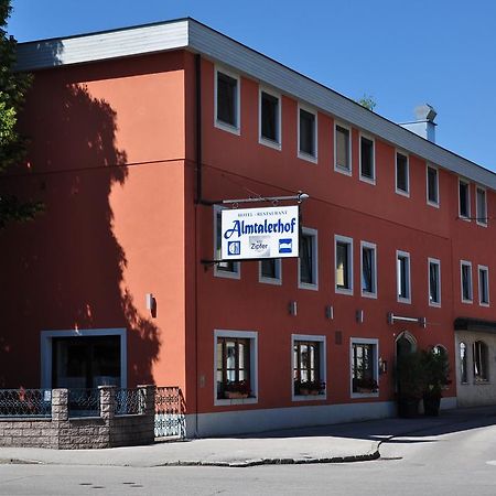 Hotel Almtalerhof Траун Екстериор снимка